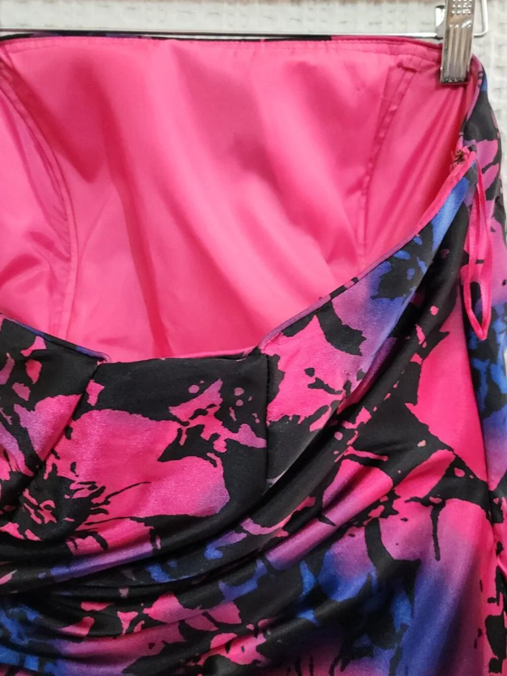 Y2K Strapless Ruffle Prom Dress Floral Black Pink Lizzie McGuire Vibe Size 13/14 - Picture 11 of 15